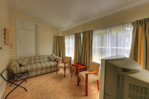 Acacia Bed & Breakfast - Accommodation Daintree 7