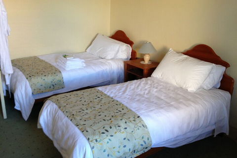 Acacia Bed & Breakfast - Accommodation Daintree 1
