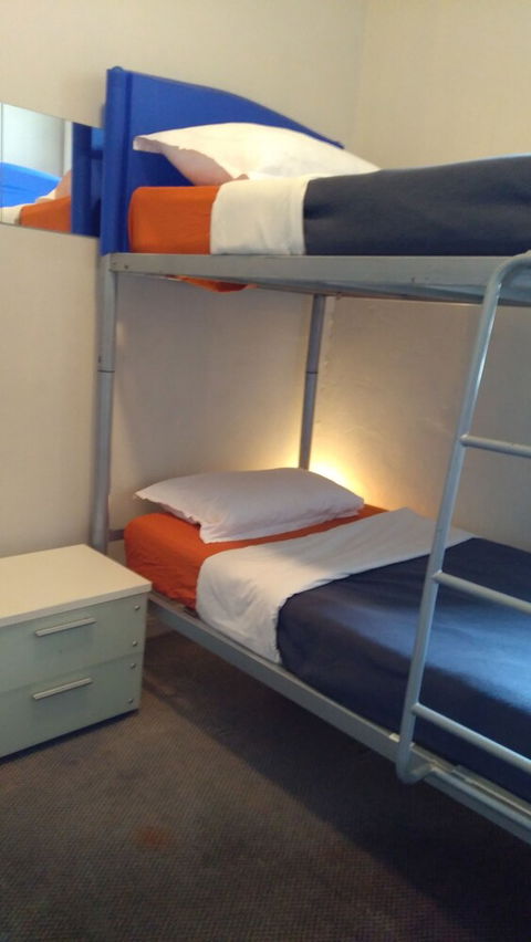 Asylum Sydney Backpackers Hostel - Accommodation Daintree 3