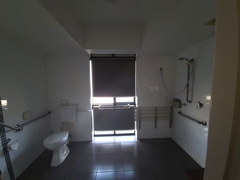 Ayr Travellers Motel - Accommodation Daintree 2