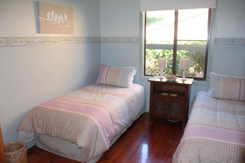 Avoca Beach Cape Cottage - Accommodation Daintree 7