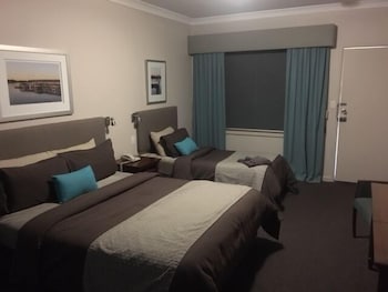 Pastoral Hotel Motel - Accommodation Daintree 1
