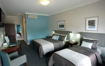 Pastoral Hotel Motel - Accommodation Daintree 4