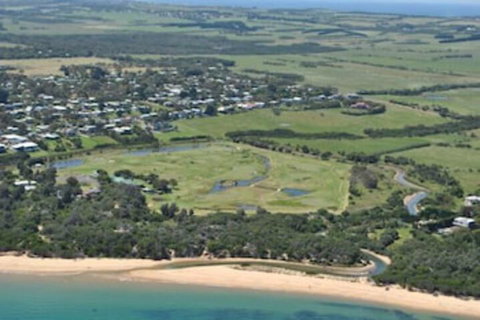 Aussie Golf Ranch - Accommodation Daintree 4