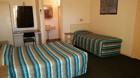 Highway One Motel Port Augusta - Accommodation Daintree 1