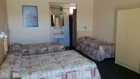 Highway One Motel Port Augusta - Accommodation Daintree 2