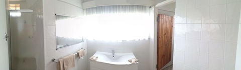 Anchorage Holiday Units - Accommodation Daintree 5