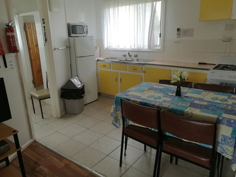 Anchorage Holiday Units - Accommodation Daintree 6