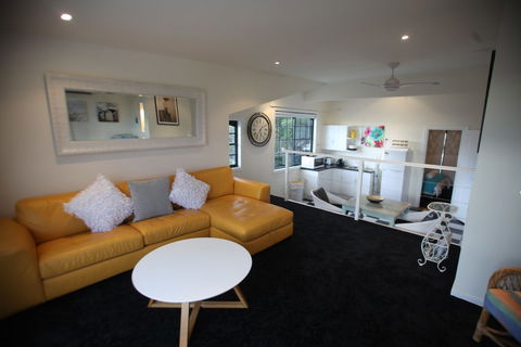 Amore At The Beach - Accommodation Daintree 5