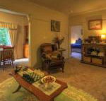 Hillview Oak B  B - Accommodation Daintree