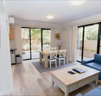 Bondi Beach Garden Apartment - Accommodation Daintree