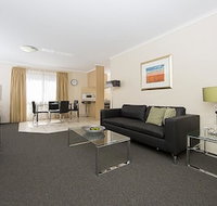 Accommodate Canberra - Kingston Court - Accommodation Daintree