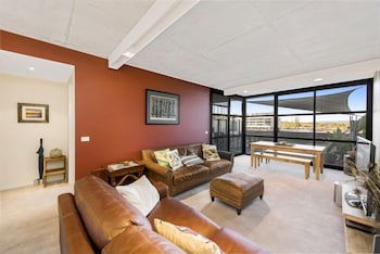 Accommodate Canberra - Dockside - Accommodation Daintree 4