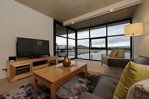 Accommodate Canberra - Dockside - Accommodation Daintree 2