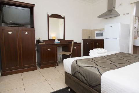 A-line Motel - Accommodation Daintree 4
