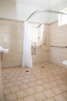 A-line Motel - Accommodation Daintree 5