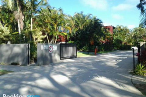 Asanti Agnes Water Surfing Beach - Accommodation Daintree 2