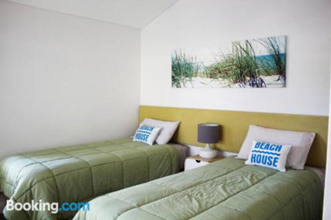 Asanti Agnes Water Surfing Beach - Accommodation Daintree 0