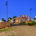 All Travellers Motor Inn - Accommodation Daintree 0