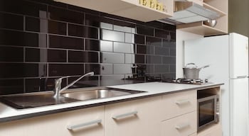Abercrombie Student Accommodation - Accommodation Daintree 1