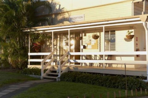 AAOK Riverdale Caravan Park - Accommodation Daintree 0