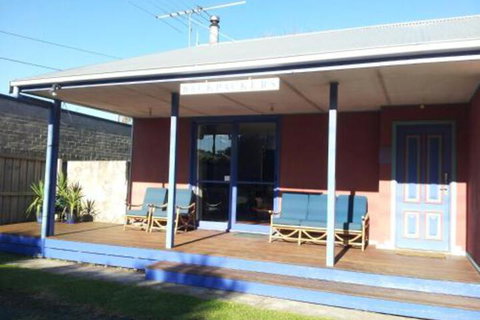 Anglesea Backpackers - Accommodation Daintree 0