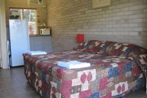 Tailwaggers Rainforest Retreat - Accommodation Daintree 7