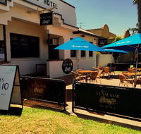 Royal Mail Hotel Mulwala - Accommodation Daintree