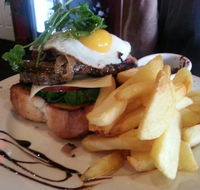 Silvers Bar and Grill - Accommodation Daintree