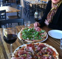Bastoni Pizzeria - Accommodation Daintree