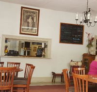 Donald Hotel - Accommodation Daintree