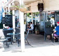 Legends on hansen - Accommodation Daintree