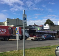 Pyrenees Pies - Accommodation Daintree