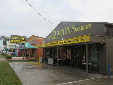 Cafe Ryan's Bakery - Accommodation Daintree 0