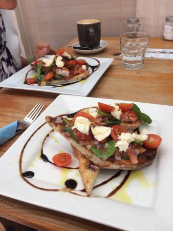 1851 Espresso - Accommodation Daintree 0