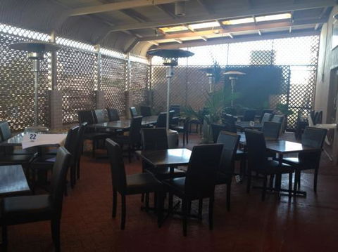 Albany's Indian Tandoori Restaurant - Accommodation Daintree 0