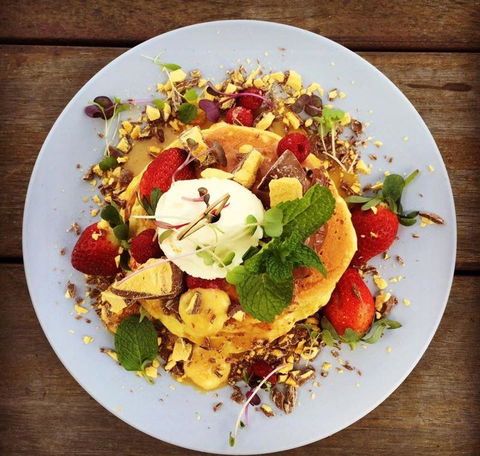 Albert & Moore - Accommodation Daintree 4