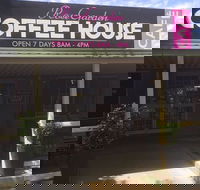 Rose Garden Coffee House - Accommodation Daintree