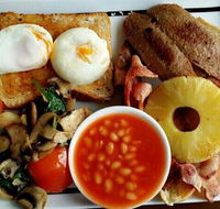 Crowded house cafe scone - Accommodation Daintree