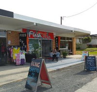 Flash Pies - Accommodation Daintree