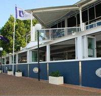 Mavericks on the Bay - Accommodation Daintree