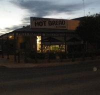 Robbo's Restaurant at Robertson's Hot Bread Kitchen - Accommodation Daintree