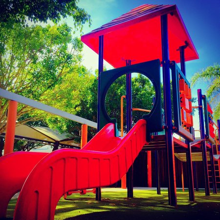 Anna Bay Tavern - Accommodation Daintree 0