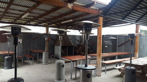 Loaded Dog Hotel Restaurant - Accommodation Daintree 0