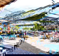 Toormina Hotel Palms Bar  Dining - Accommodation Daintree
