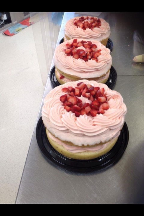 Beachmere Bakery - Bribie Island - Accommodation Daintree 0