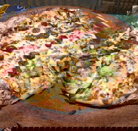 Bella's Pizza House - Accommodation Daintree