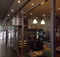 DJ Cafe - Accommodation Daintree