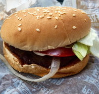 Hungry Jack's - Karawara - Accommodation Daintree