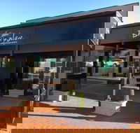 Boo's Place Cafe  Provedore - Accommodation Daintree